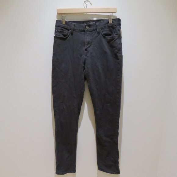 BANANA REPUBLIC Slim Traveler Pant in Dark Gray Minimalist Travel Stretch Cotton - Picture 2 of 13